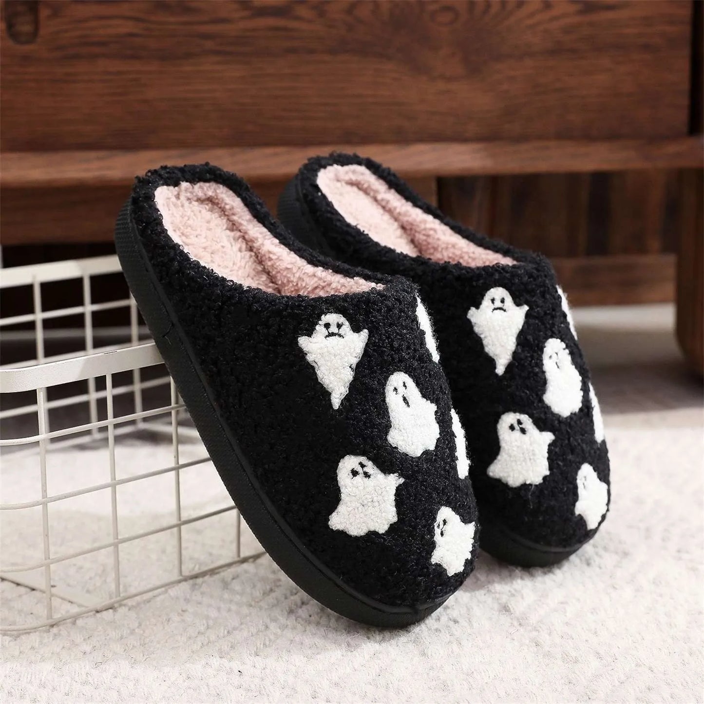 Halloween Christmas Velvet Lined Warm Slippers Holiday House Shoes Home Slipper for Women Fuzzy Outdoor Indoor Bedroom Slippers